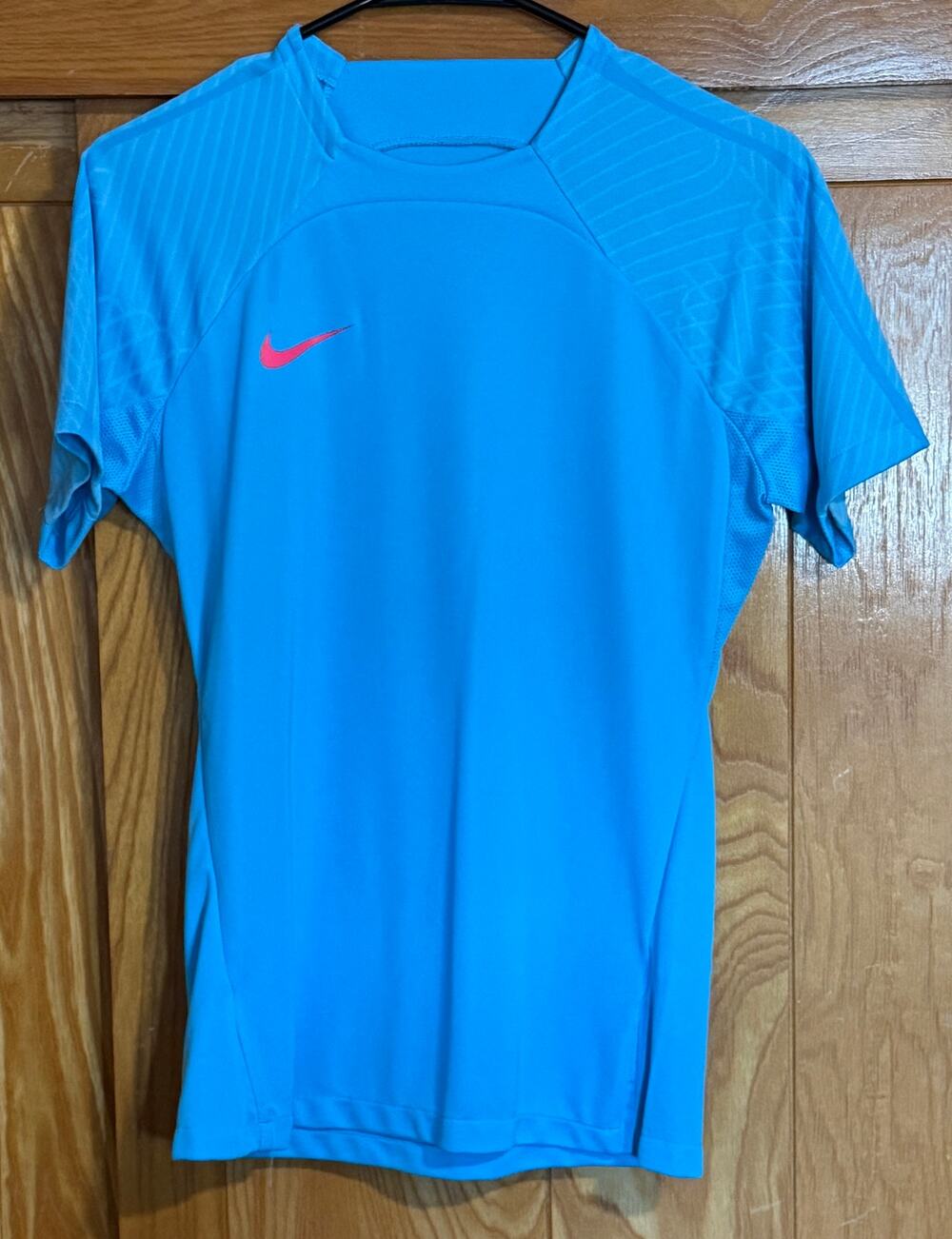 Men's Nike Dri-FIT Strike Football Training Shirt Blue, S